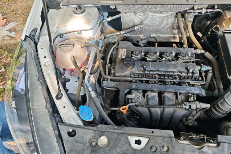 Used Cowin Xuanjie 2021 1.5L CVT Enjoyment Edition Engine Bay Right