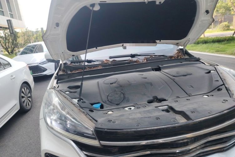 Used Cowin Xuanjie 2021 1.5L CVT Luxury Edition Engine Bay Right
