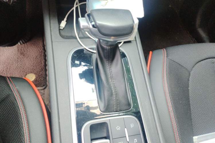 Used Cowin Xuanjie 2021 1.5L CVT Enjoyment Edition Gear Lever