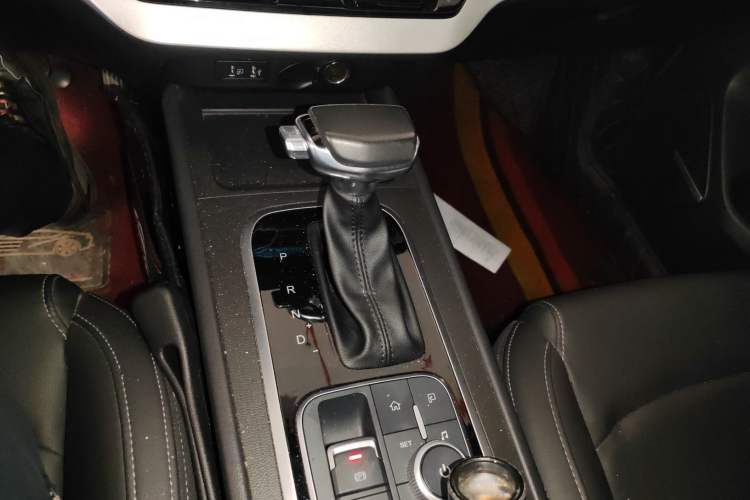 Used Cowin Xuanjie 2021 1.5L CVT Star Edition Gear Lever