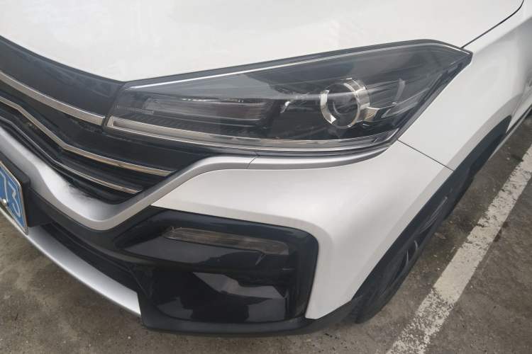 Used Cowin Xuanjie 2021 1.5L CVT Enjoyment Edition Left Front Headlight
