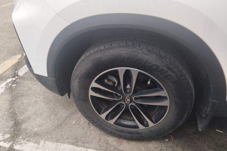 Used Cowin Xuanjie 2021 1.5L CVT Enjoyment Edition Left Front Wheel Hub