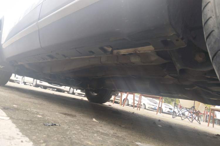 Used Cowin Xuanjie 2021 1.5L CVT Enjoyment Edition Left Side Sill