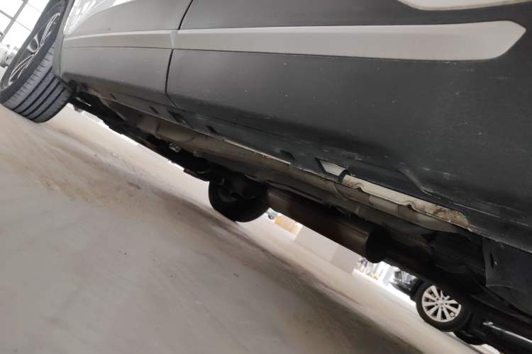 Used Cowin Xuanjie 2021 1.5L CVT Star Edition Left Side Sill