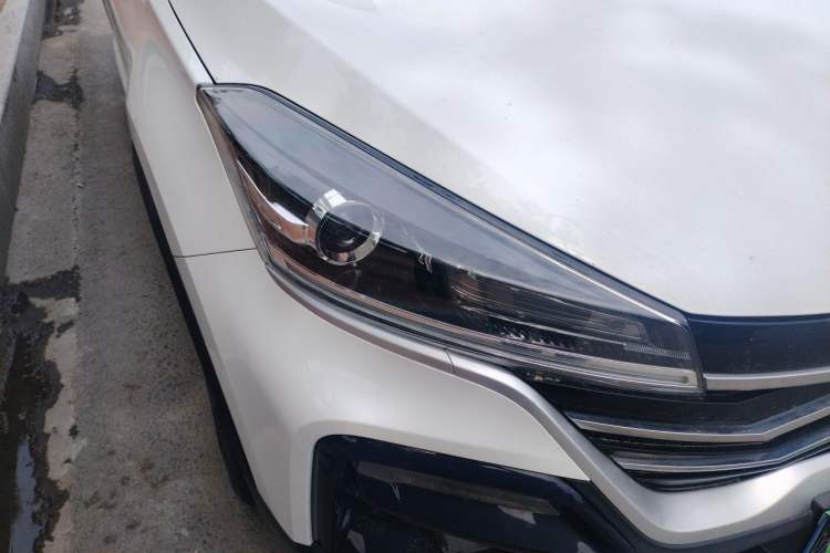 Used Cowin Xuanjie 2021 1.5L CVT Enjoyment Edition Right Front Headlight