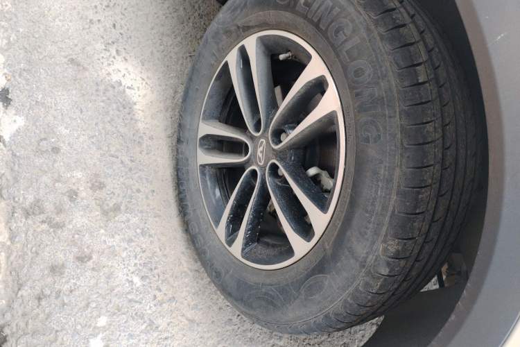 Used Cowin Xuanjie 2021 1.5L CVT Enjoyment Edition Right Front Wheel Hub