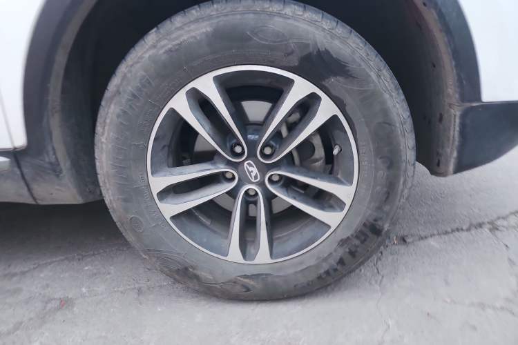 Used Cowin Xuanjie 2021 1.5L Manual Enjoyment Edition Right Front Wheel Hub