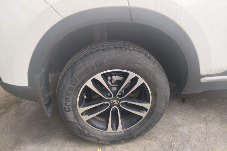 Used Cowin Xuanjie 2021 1.5L CVT Enjoyment Edition Right Rear Wheel Hub
