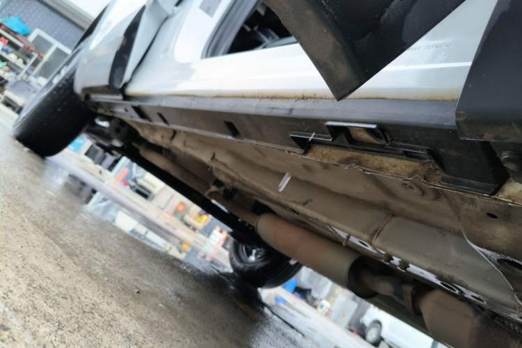 Used Cowin Xuanjie 2021 1.5L CVT Star Edition Right Side Sill