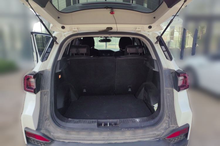 Used Cowin Xuanjie 2021 1.5L Manual Enjoyment Edition Trunk