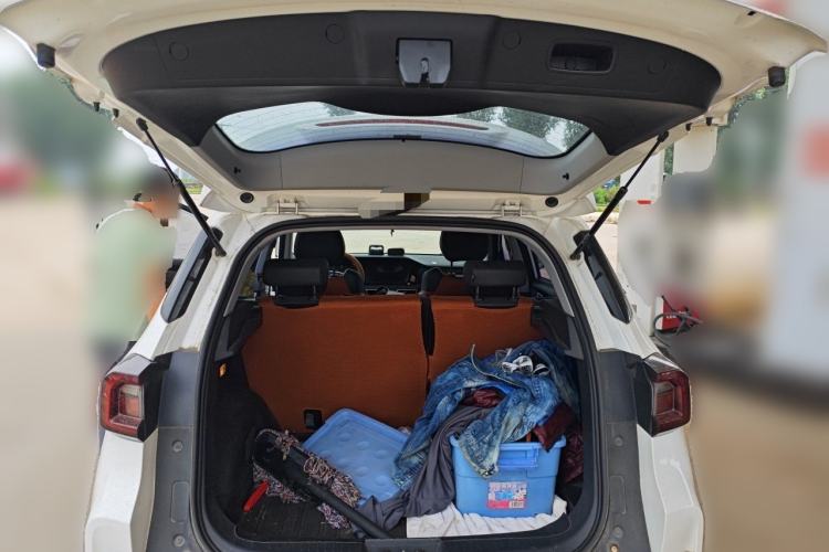 Used Cowin Xuanjie 2021 1.5L Manual Enjoyment Edition Trunk
