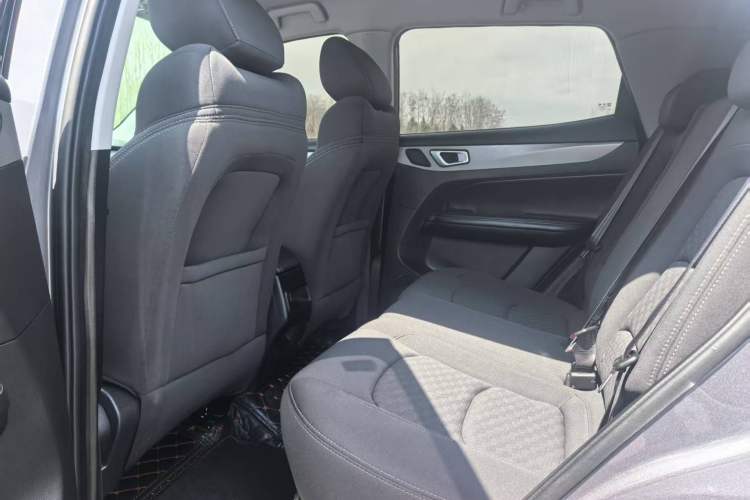 Used Cowin Xuanjie 2023 1.5L Manual Enjoyment Edition Interior 3