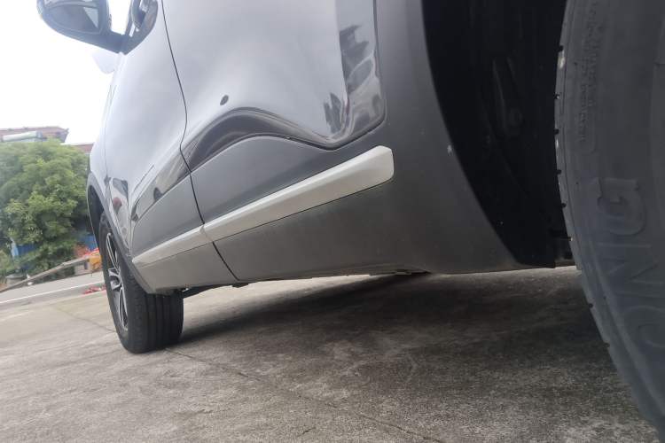 Used Cowin Xuanjie 2023 1.5L Manual Enjoyment Edition Left Side Sill