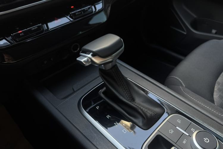 Used Cowin Xuanjie 2023 1.5L CVT Enjoyment Edition Gear Lever