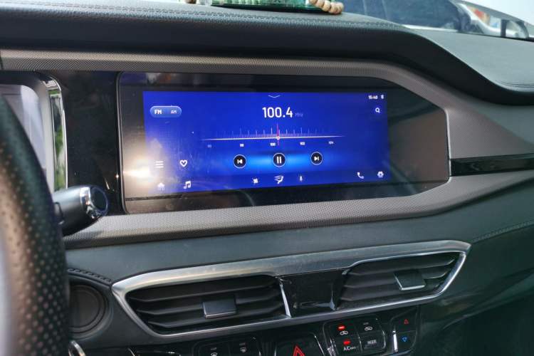 Used Cowin Xuanjie 2023 1.5L CVT Enjoyment Edition Audio And AC Panel