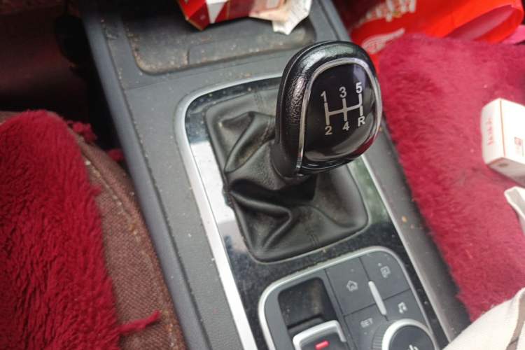 Used Cowin Xuanjie 2023 1.5L Manual Enjoyment Edition Gear Lever