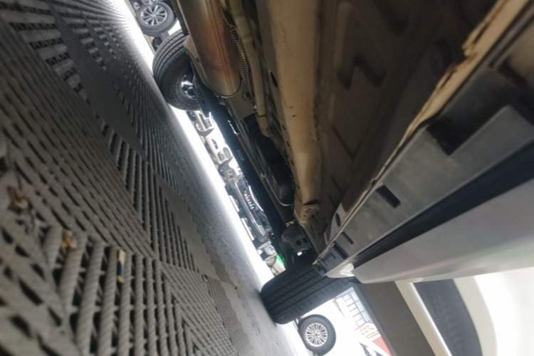 Used Cowin Xuanjie 2023 1.5L CVT Enjoyment Edition Left Side Sill