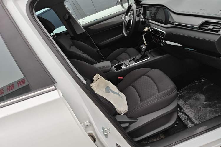 Used Cowin Xuanjie 2023 1.5L CVT Enjoyment Edition Right Front Seat