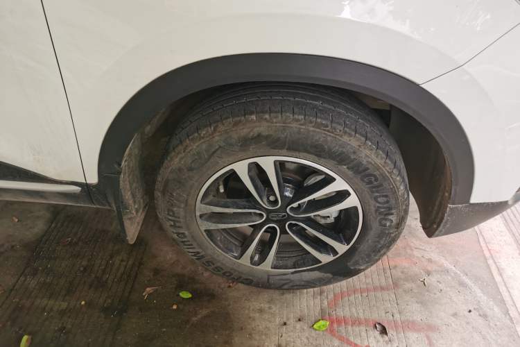 Used Cowin Xuanjie 2023 1.5L CVT Enjoyment Edition Right Front Wheel Hub