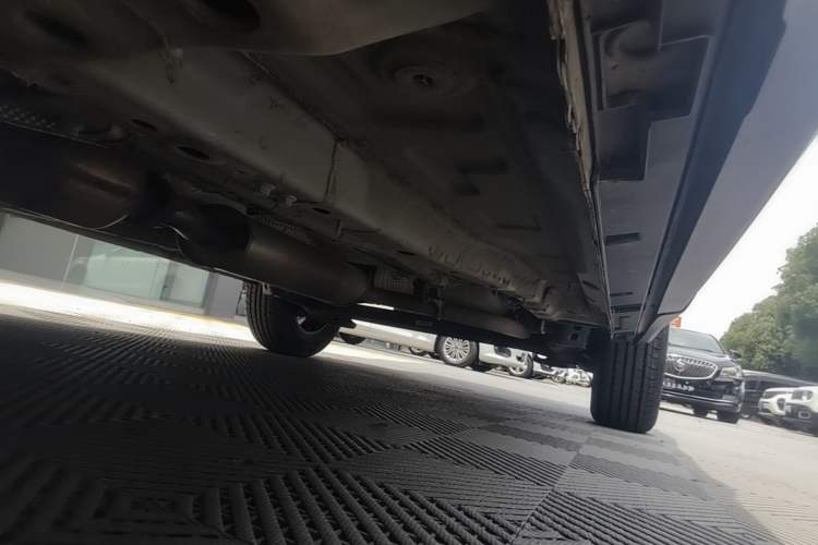 Used Cowin Xuanjie 2023 1.5L CVT Enjoyment Edition Right Side Sill