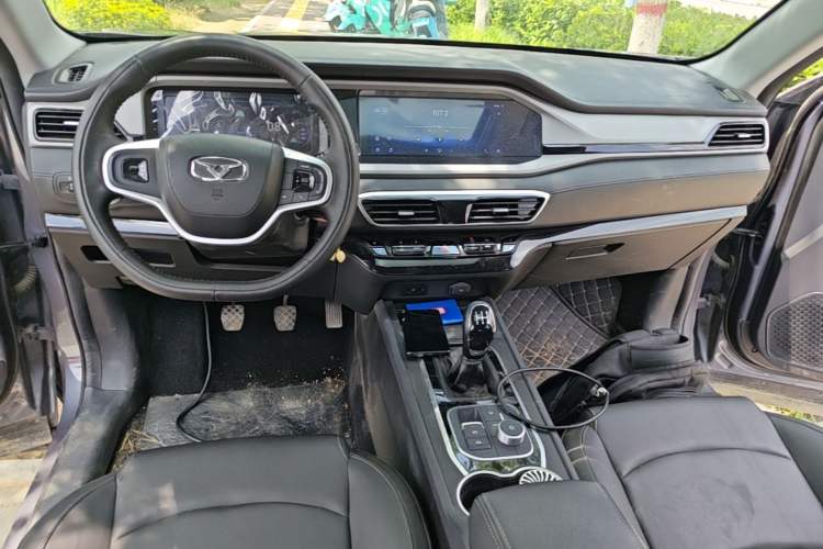 Used Cowin Xuanjie 2024 1.5L Manual Luxury Edition Center Console