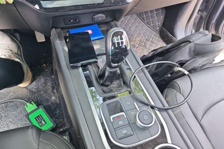 Used Cowin Xuanjie 2024 1.5L Manual Luxury Edition Gear Lever