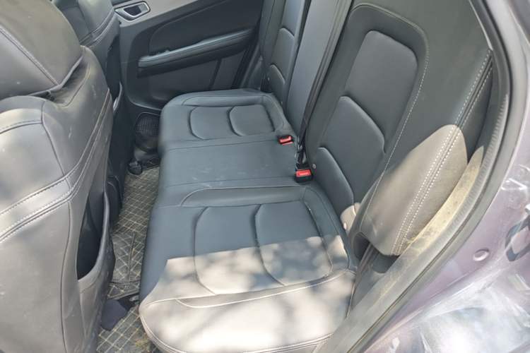 Used Cowin Xuanjie 2024 1.5L Manual Luxury Edition Left Rear Seat