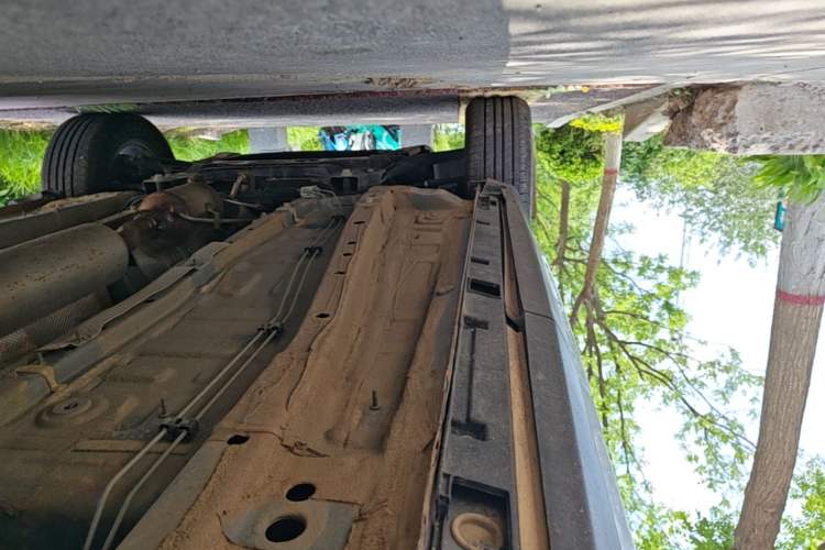 Used Cowin Xuanjie 2024 1.5L Manual Luxury Edition Left Side Sill