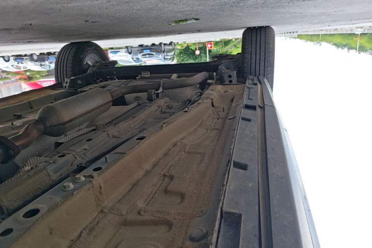 Used Cowin Xuanjie 2024 1.5L Manual Luxury Edition Right Side Sill