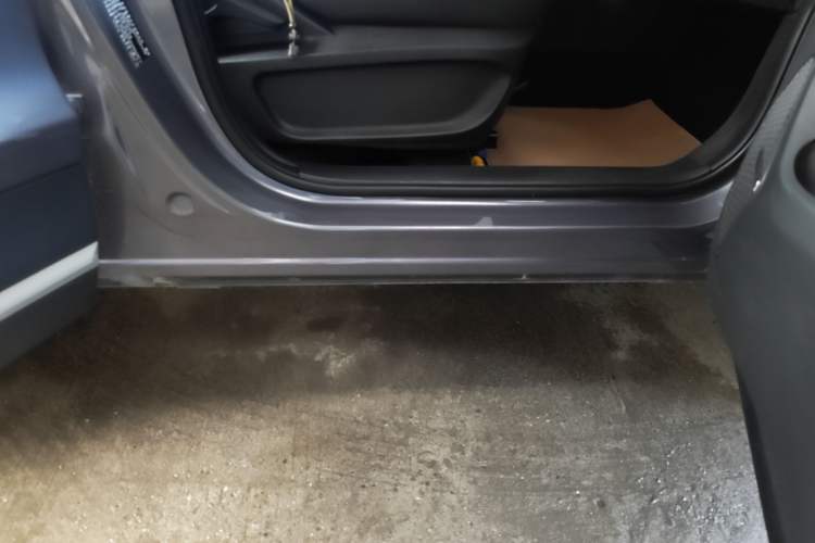 Used Cowin Xuanjie 2024 1.5L Manual Luxury Edition Right Side Sill