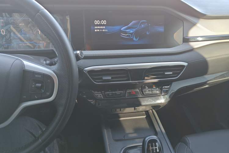 Used Cowin Xuanjie 2024 1.5L Manual Comfort Edition Audio And AC Panel