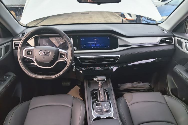 Used Cowin Xuanjie 2024 1.5L CVT Luxury Edition Center Console