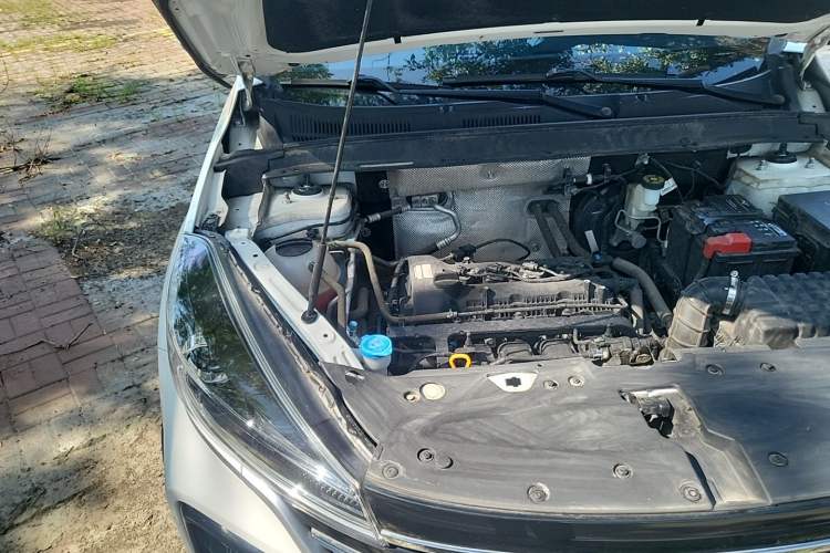 Used Cowin Xuanjie 2024 1.5L Manual Luxury Edition Engine Bay Right