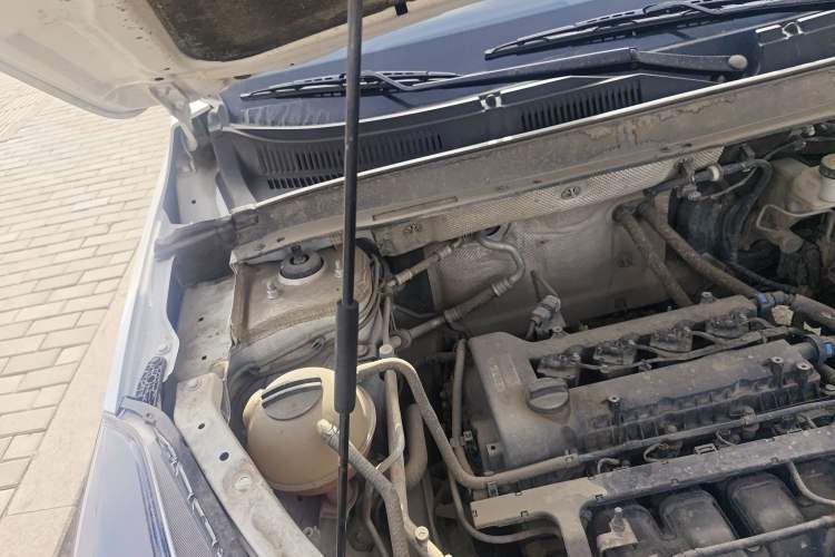 Used Cowin Xuanjie 2024 1.5L Manual Comfort Edition Engine Bay Right