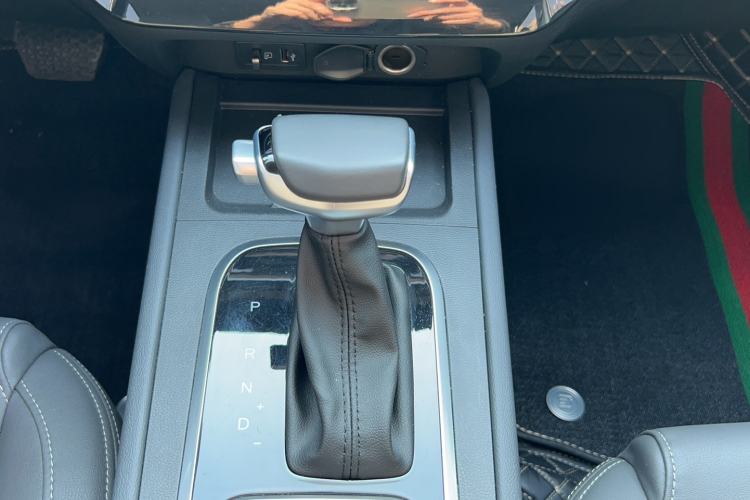 Used Cowin Xuanjie 2024 1.5L CVT Luxury Edition Gear Lever
