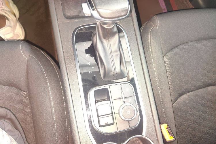 Used Cowin Xuanjie 2024 1.5L CVT Comfort Edition Gear Lever