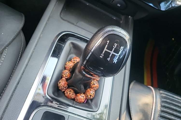 Used Cowin Xuanjie 2024 1.5L Manual Luxury Edition Gear Lever
