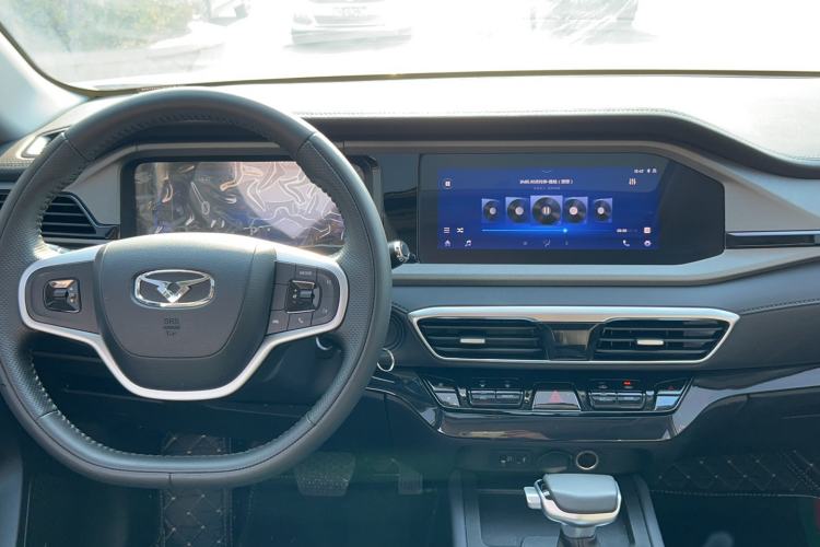 Used Cowin Xuanjie 2024 1.5L CVT Luxury Edition Interior 3