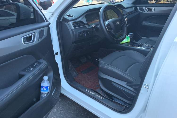 Used Cowin Xuanjie 2024 1.5L CVT Luxury Edition Interior 3