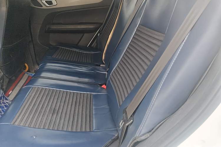 Used Cowin Xuanjie 2024 1.5L Manual Comfort Edition Left Rear Seat