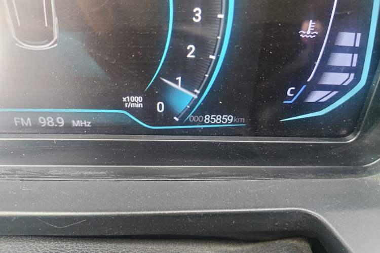 Used Cowin Xuanjie 2024 1.5L Manual Comfort Edition Odometer Close Up