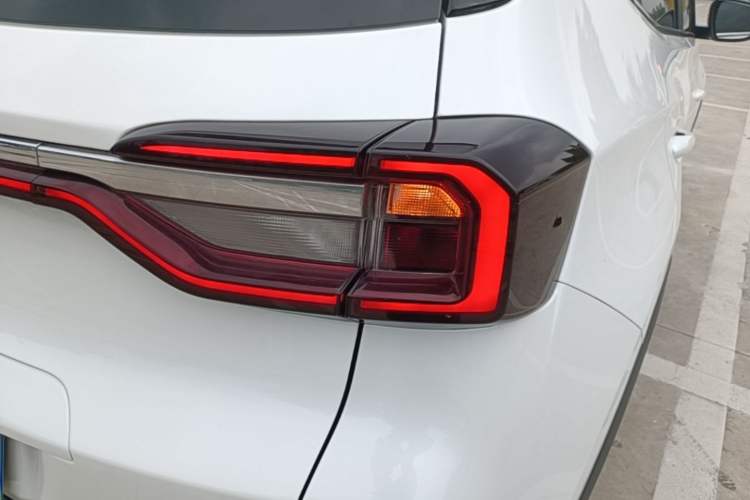 Used Cowin Xuanjie 2024 1.5L CVT Comfort Edition Right Rear Taillight