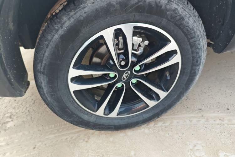 Used Cowin Xuanjie 2024 1.5L Manual Luxury Edition Right Rear Wheel Hub