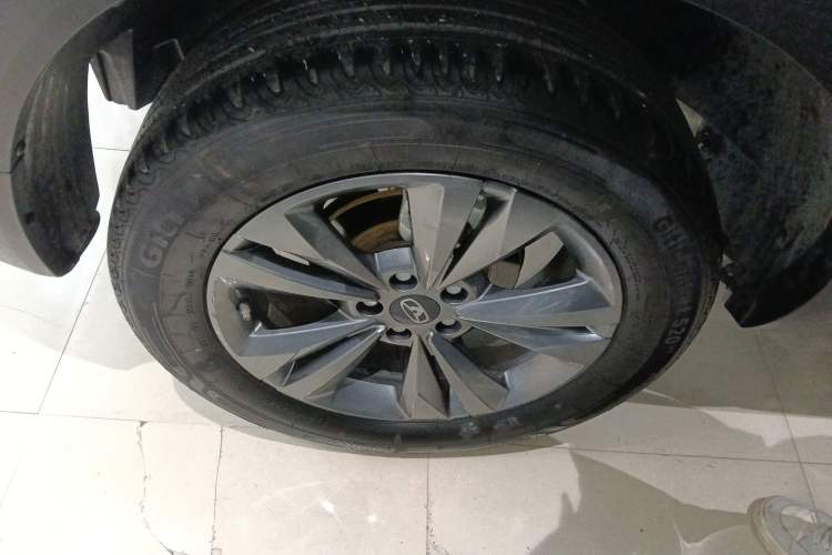 Used Cowin Xuanjie 2024 1.5L CVT Luxury Edition Right Rear Wheel Hub