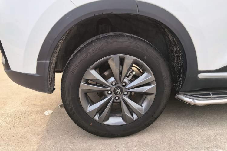 Used Cowin Xuanjie 2024 1.5L CVT Luxury Edition Right Rear Wheel Hub