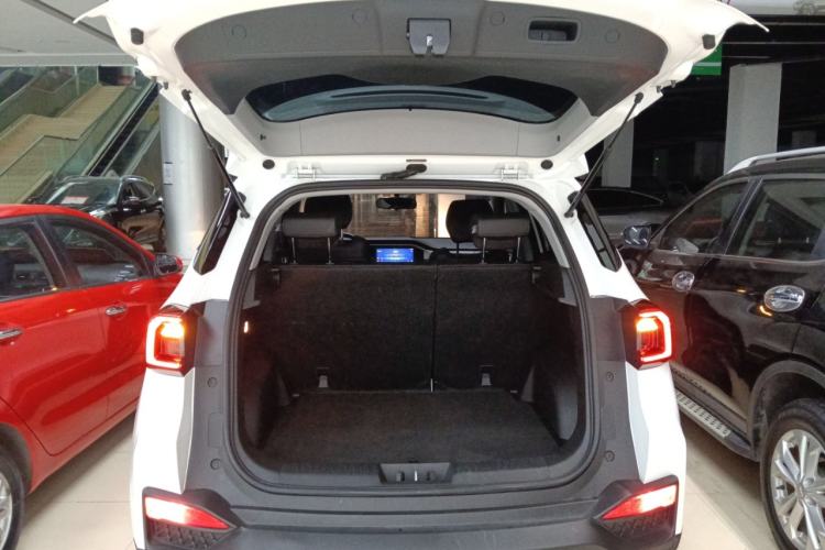 Used Cowin Xuanjie 2024 1.5L CVT Luxury Edition Trunk