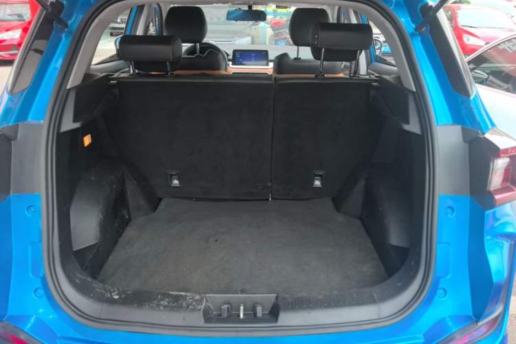 Used Cowin Xuanjie Pro 2021 1.5T CVT Jingzun Edition Trunk