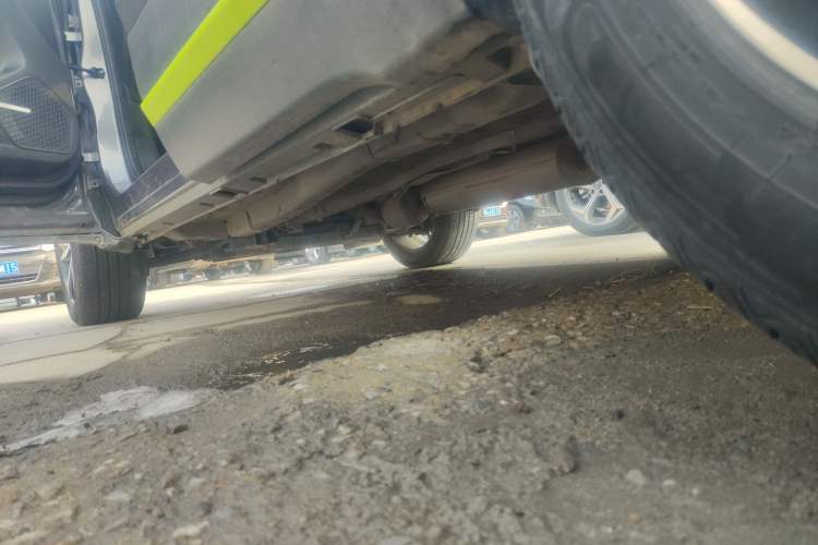 Used Cowin Xuanjie Pro 2021 1.5T CVT Jingzun Edition Left Side Sill