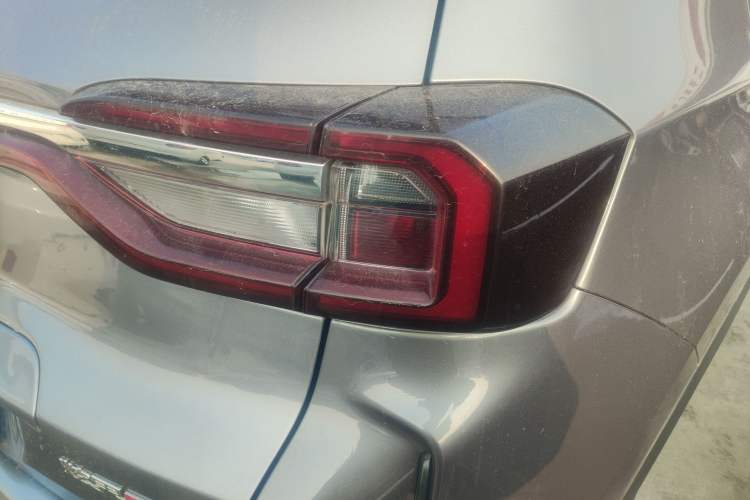 Used Cowin Xuanjie Pro 2021 1.5T CVT Jingzun Edition Right Rear Taillight