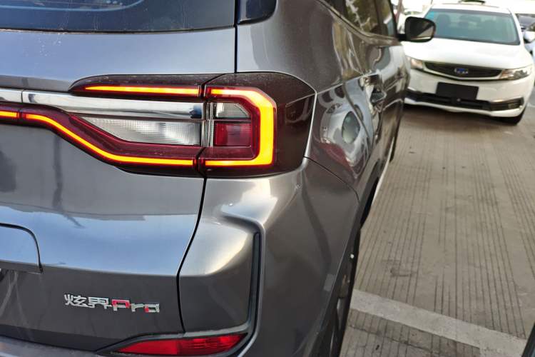 Used Cowin Xuanjie Pro 2021 1.5T CVT Jinghao Edition Right Rear Taillight